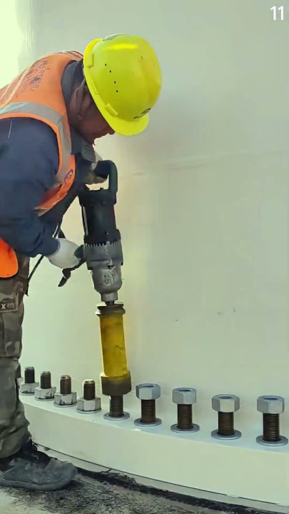 Pekerjaan mengencangkan baut menggunakan alat khusus super cepat #shorts