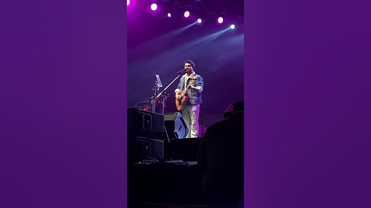 O Jane Ja Meri Bahon Me Aa O Jane Ja Meri Bahon Mein aa #Atif Aslam #hind #love #youtubeshorts