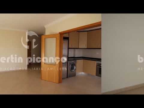 Apartamento T2 com estacionamento e piscina em Cabanas Tavira