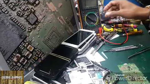 Qual o nome da profissão de quem conserta celulares?
