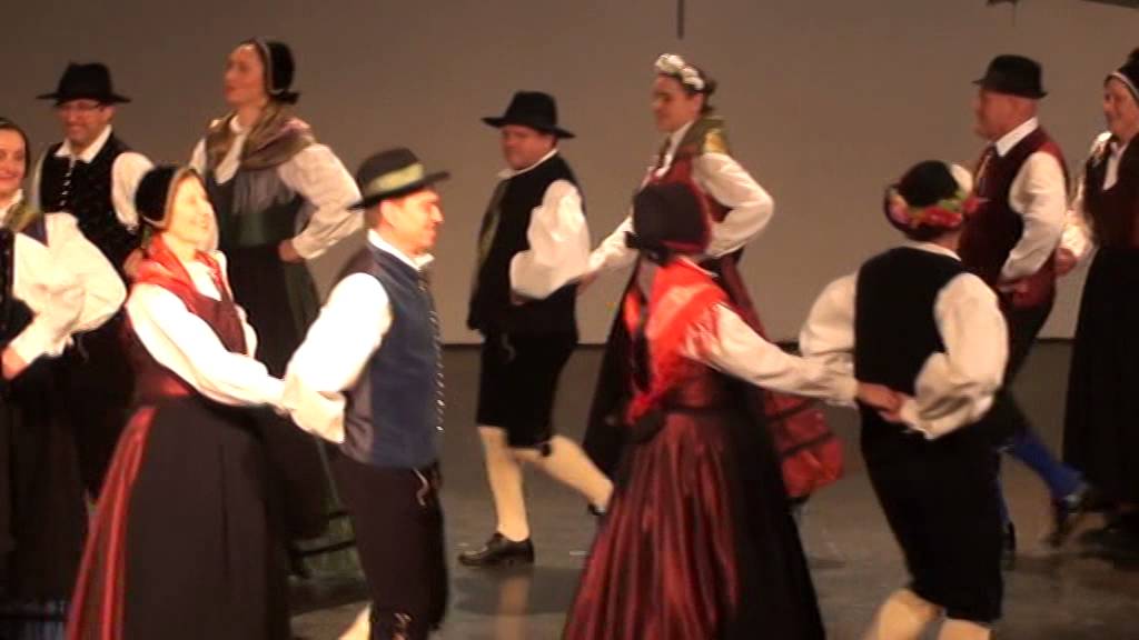 Folklorna skupina Bistrica ob Dravi  . Koroški plesi