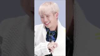 V version 🙈👀💜mere or nhi anai chahiye baat😂😂#taehyung #thv #btsfunny #btsfunnyedit