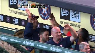2013/09/01 Barnes' RBI bunt single