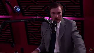 "Joe Rogan clip of Travis Walton a famous alien abductee describing what ALIENS look like !"