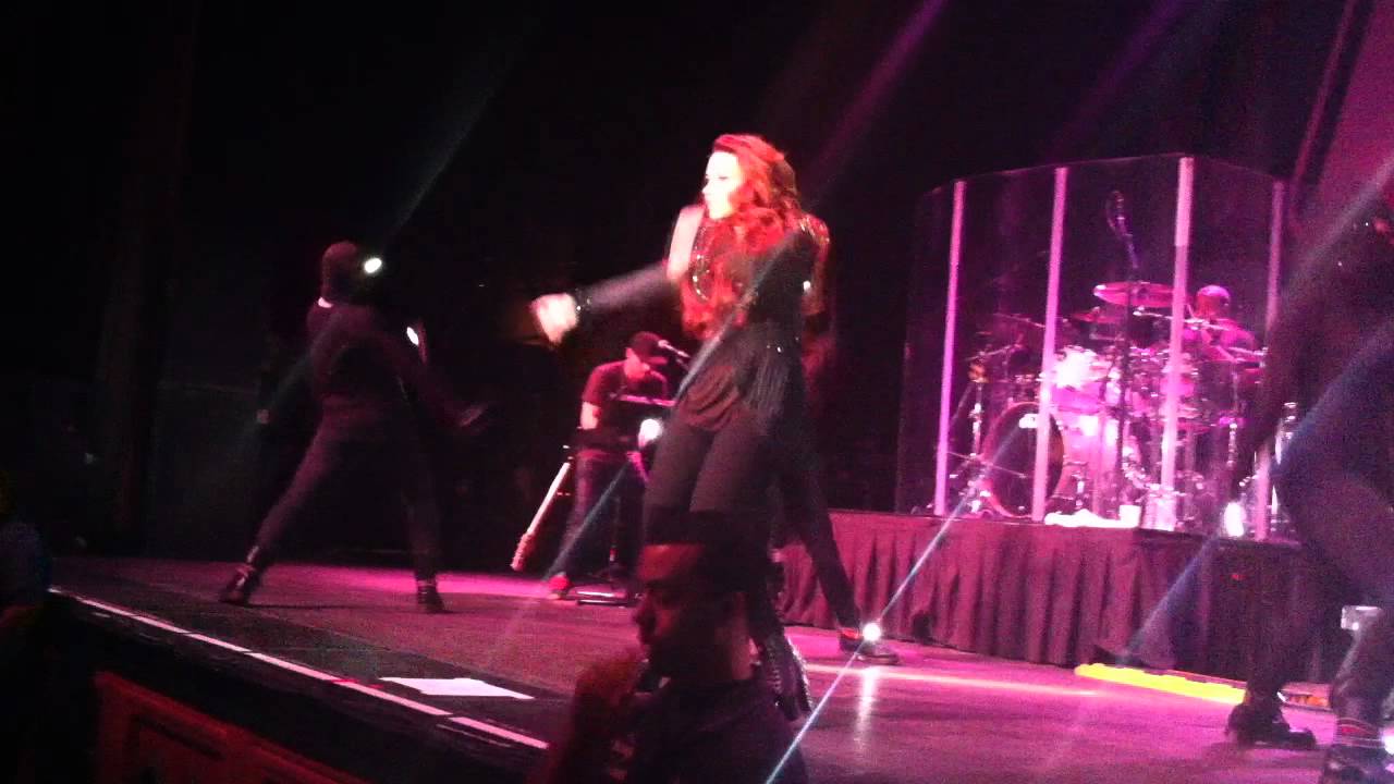 Demi Lovato Unbroken Santa Slam 2011