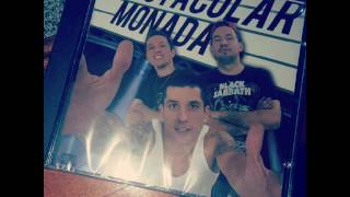 Video thumbnail of "Monada espectacular Invierno eterno"