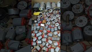 DIY Mini Insect Robot! 🐜 #DIYRobot #Robotics #Shorts