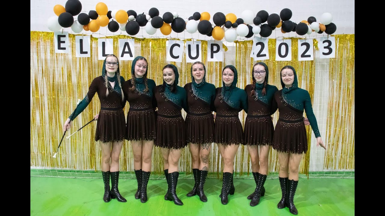 Mažoretky SPIRIT Senica - miniformácia baton senior 2023