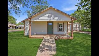 819 W 9th Street, Elk City, OK 73644. 2 Bedroom, 1 Bath, Remodeled, Storage Shed, Privacy Fence.