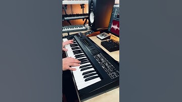 Bringing back the 80s with the iconic sounds from the Roland D50🎹✨ by @nicolasmelis08 #shorts #synth
