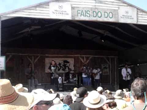 Dwayne Dopsie & the Zydeco Hellraisers New Orleans Jazz Fest May 2011