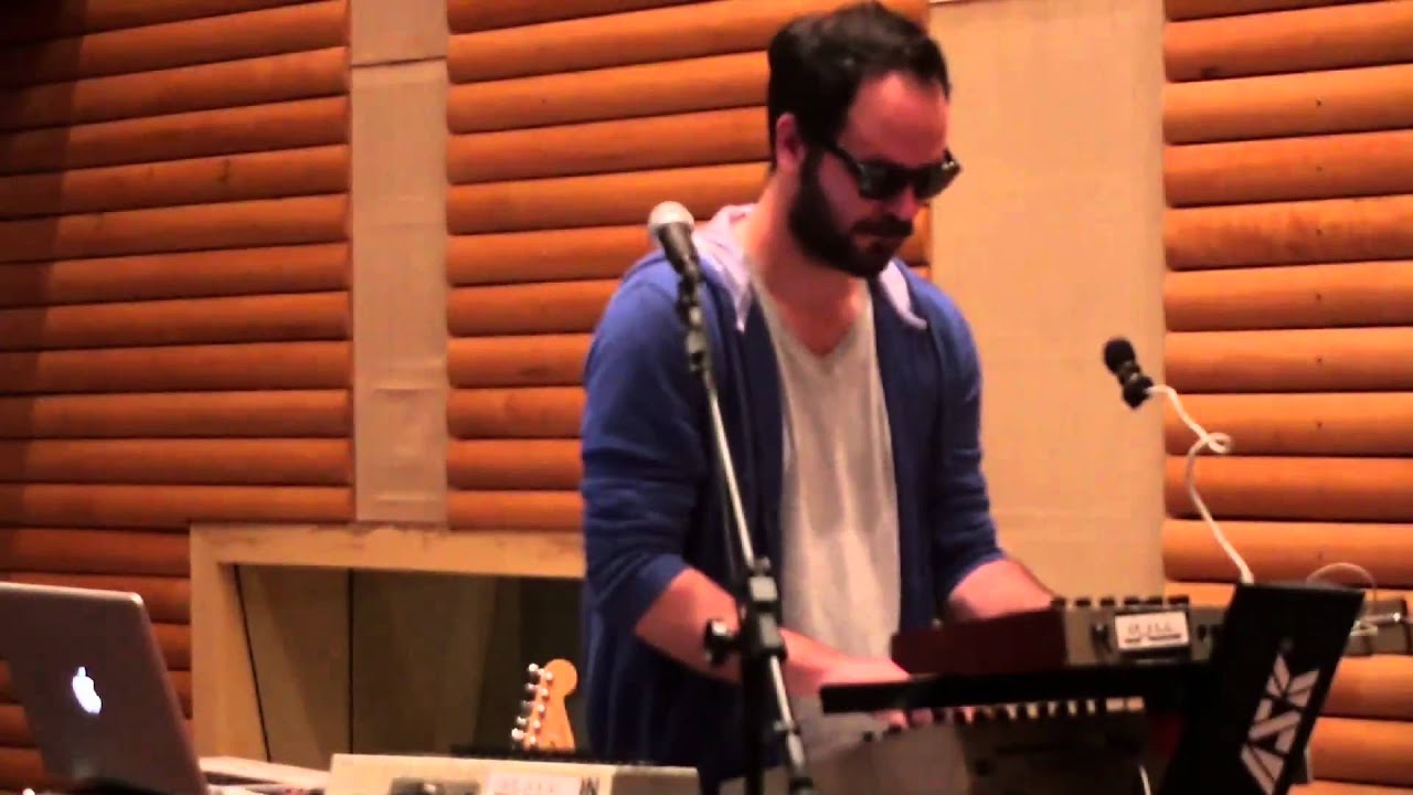 Zemaria - Ensaio - "Any distance"