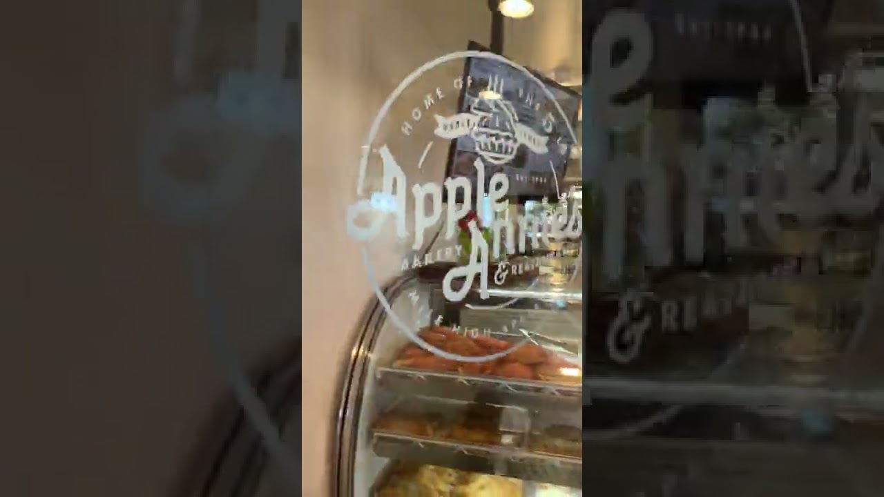 The tallest apple pie