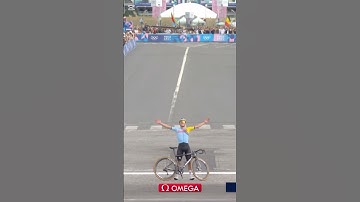EPIC moments in PRO #cycling     #remcoevenepoel gold medal in #paris 2024 🔥🥇 SUSCRIBE NOW😉🔔