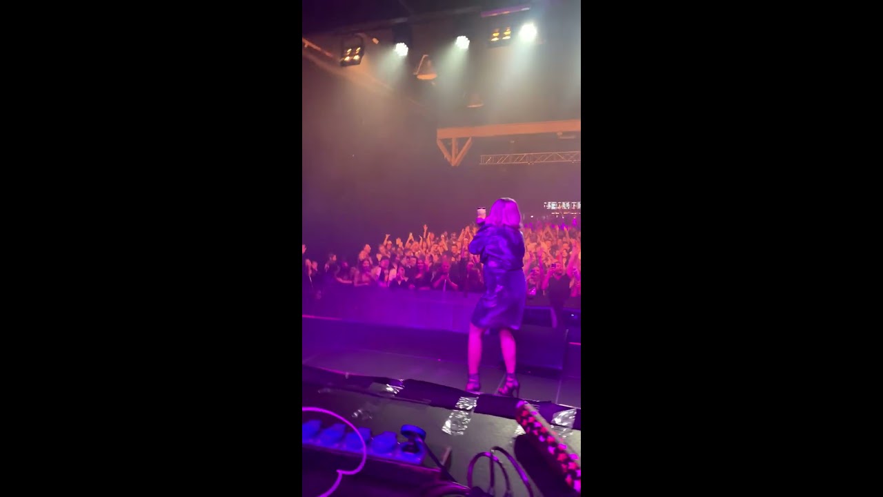 Gosia Andrzejewicz - Live