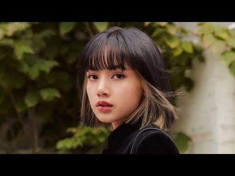 وش جابك قلي وش جابك ليسا عضوة بلاك بينك Blakepink فيه اغاني متبريه من ذنوبكم