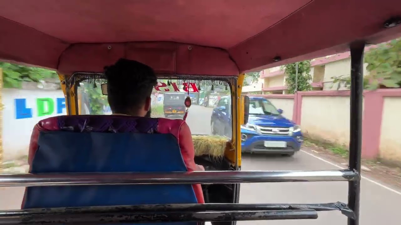 Crazy Tuk Tuk Drive In a Narrow Busy Road