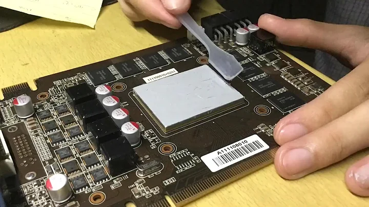 (SPREAD METHOD) PROPER PUTTING THERMAL PASTE ON PALIT GTX 560 OC