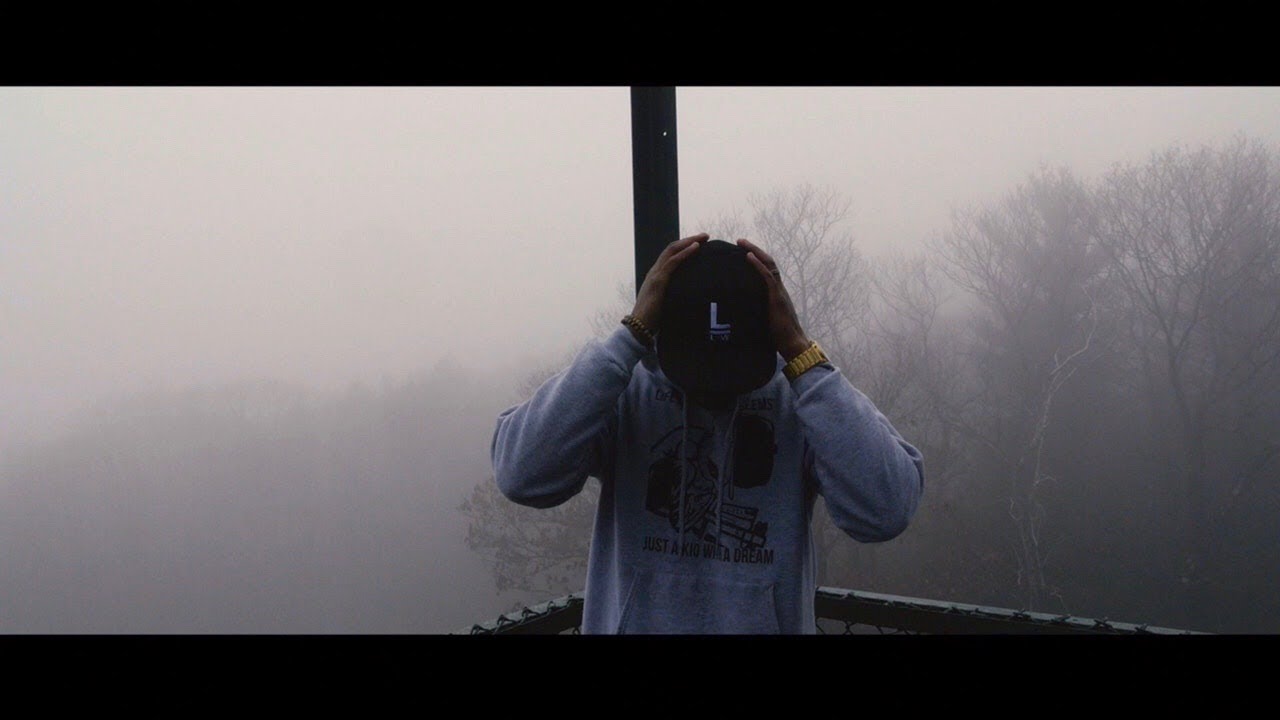 Hendersin - Strings Too auf YouTube ansehen Hendersin - Strings Too auf YouTube ansehen