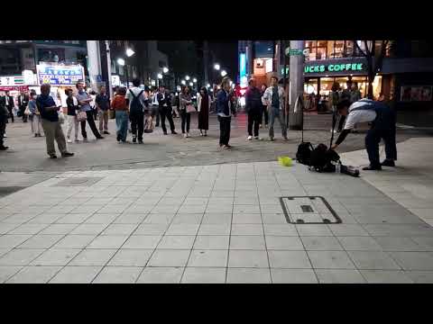 スキマスイッチ 奏  熊本の路上ライブ？！ やつおメガネ
