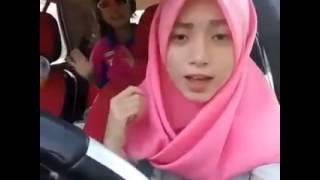 Download Video Dubsmash aduh-aduh sayang 3GP MP4 FLV