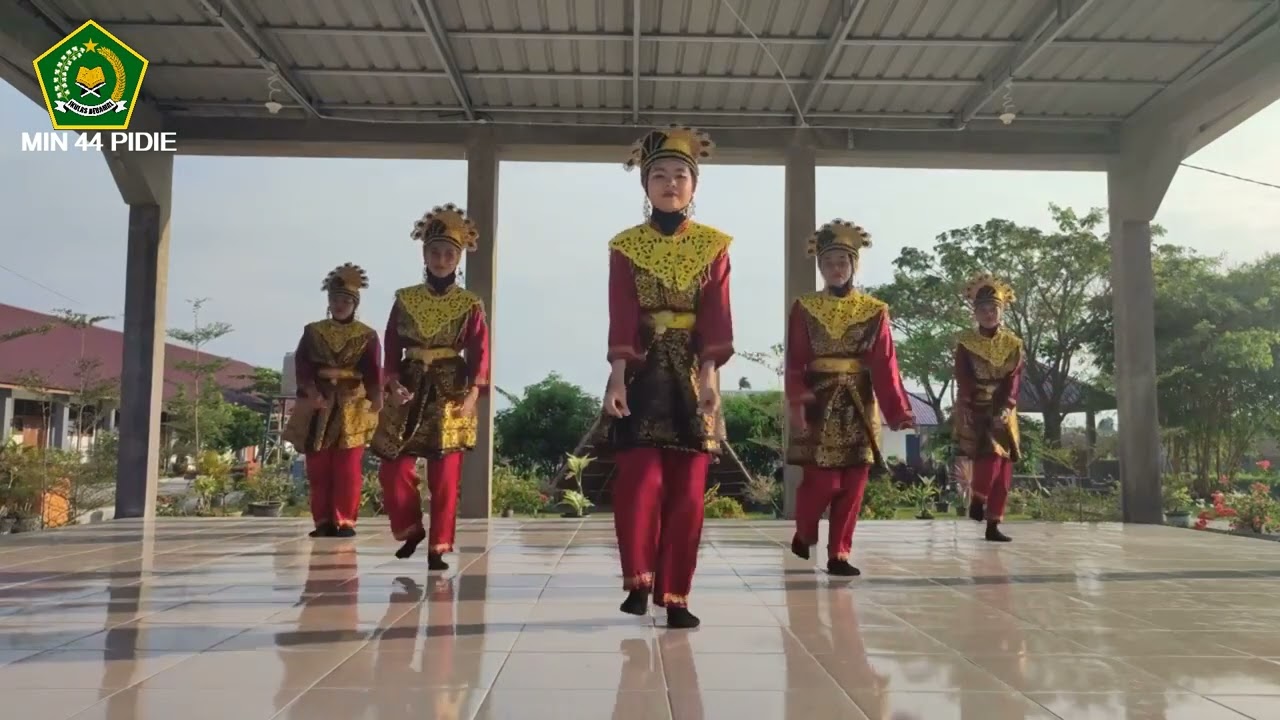 Tari Kreasi Aceh-Kutidhieng