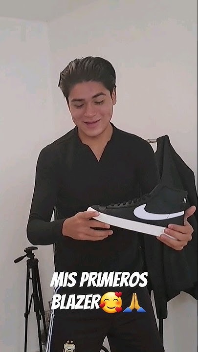 nikeblazermid
