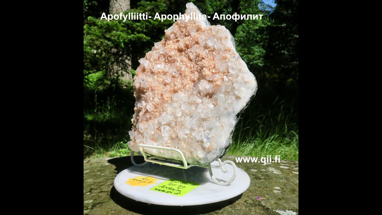 Apofylliitti ja stilbiitti kidesykerö iso 10,5kg. Norja