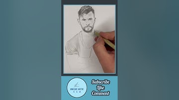 Chris Hemsworth #uniqueartie