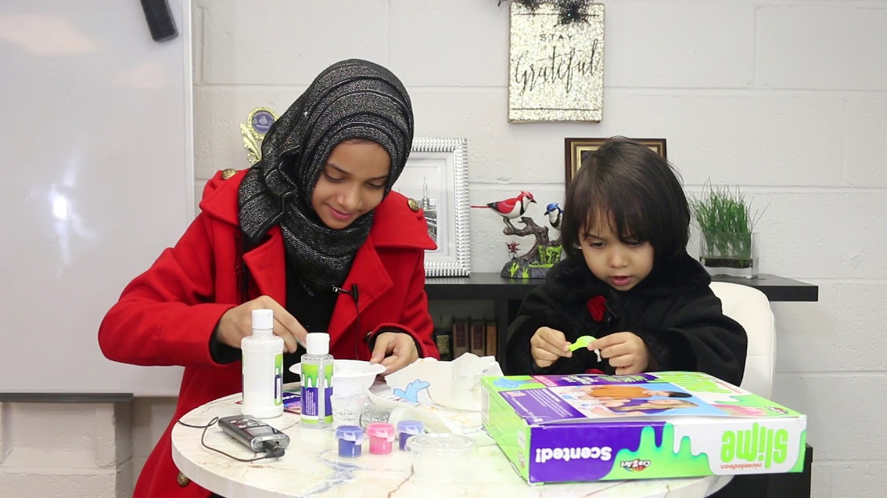 Maryam Masud and Fatima Masud are making Slime for Fun!!