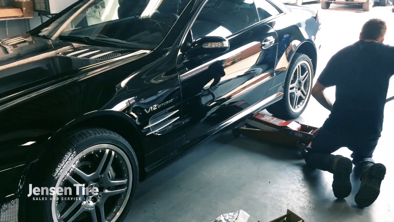 Jensen Tire Oakville Hunter Touchless Tire Changer