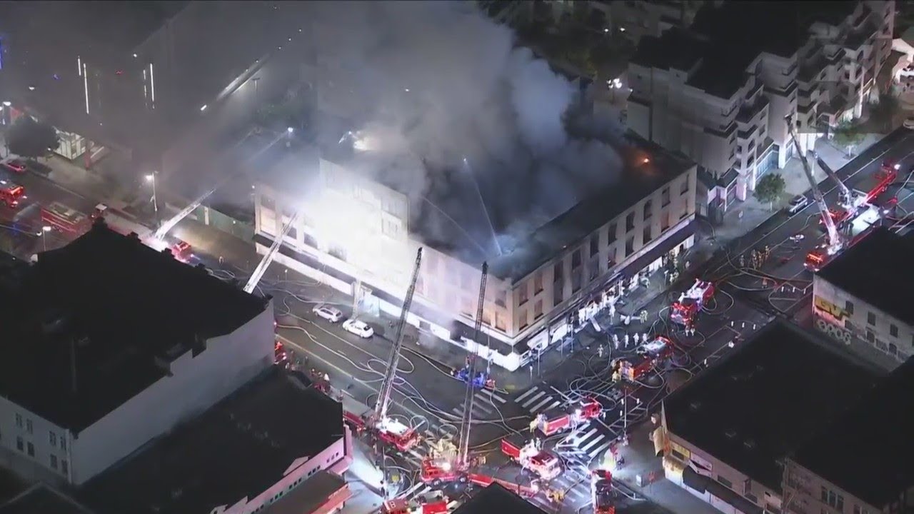Fire Crews Battle Massive Structure Fire In Downtown Los Angeles YouTube Fire Crews Battle Massive Structure Fire In Downtown Los Angeles YouTube