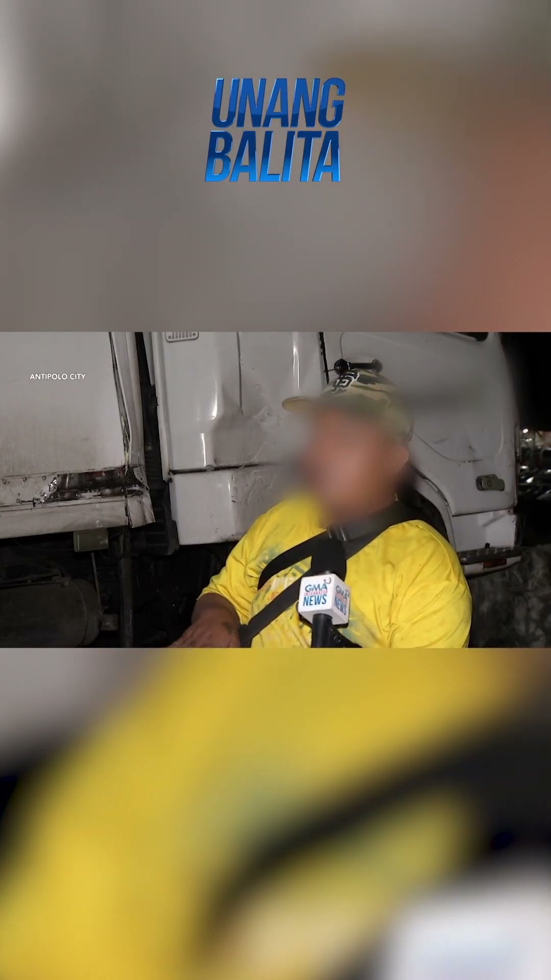 L300 van at 2 motorsiklo, inararo ng van! #shorts | Unang Balita