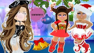 CHRISTMAS OUTFIT CHALLENGE W/MY FAMILY & THE MEAN GIRL SADIE!!Royale High