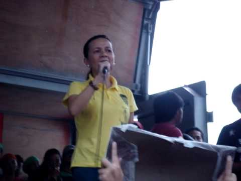 Grace Poe speaks at the People's SONA 2009