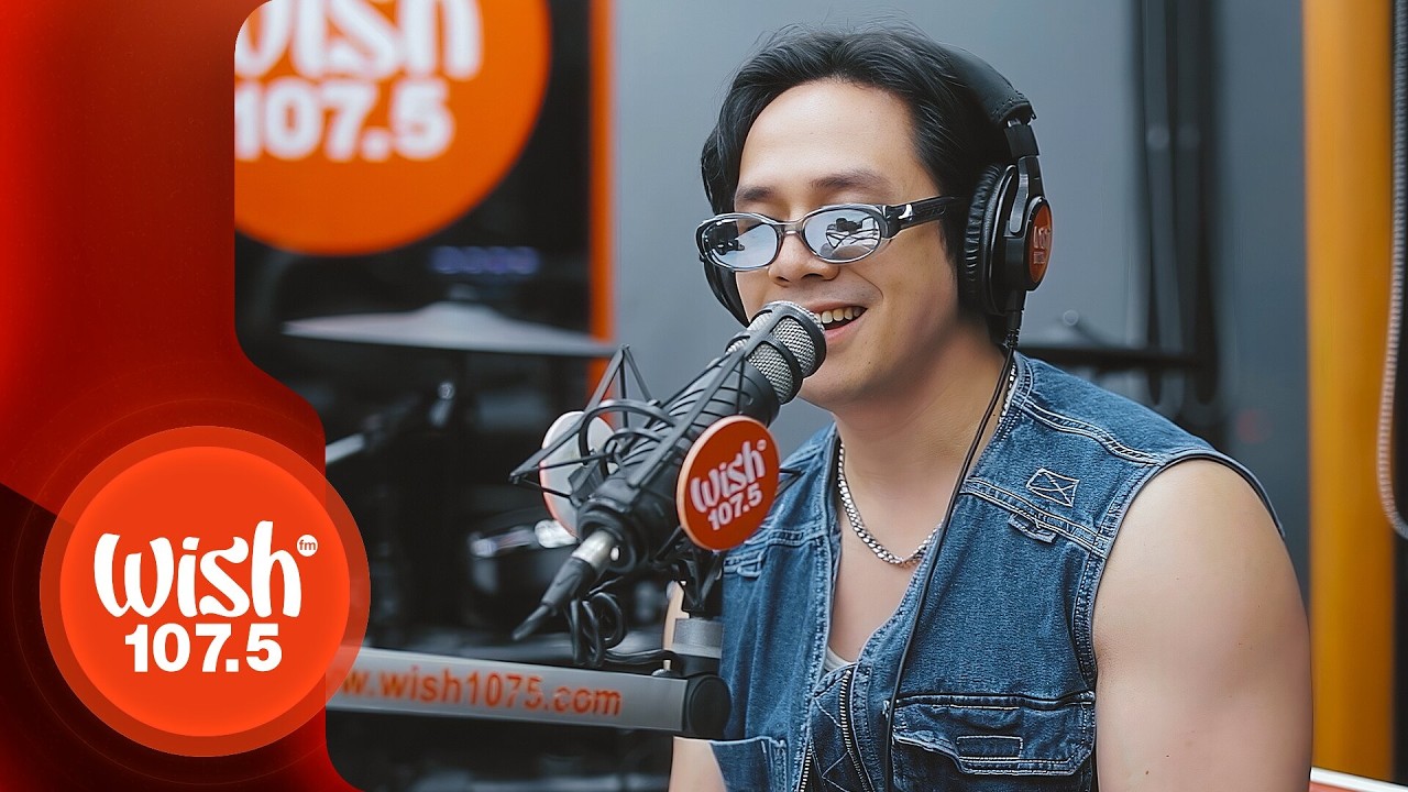 Sam Concepcion performs "Pakisabi Na Lang" LIVE on Wish 107.5 Bus
