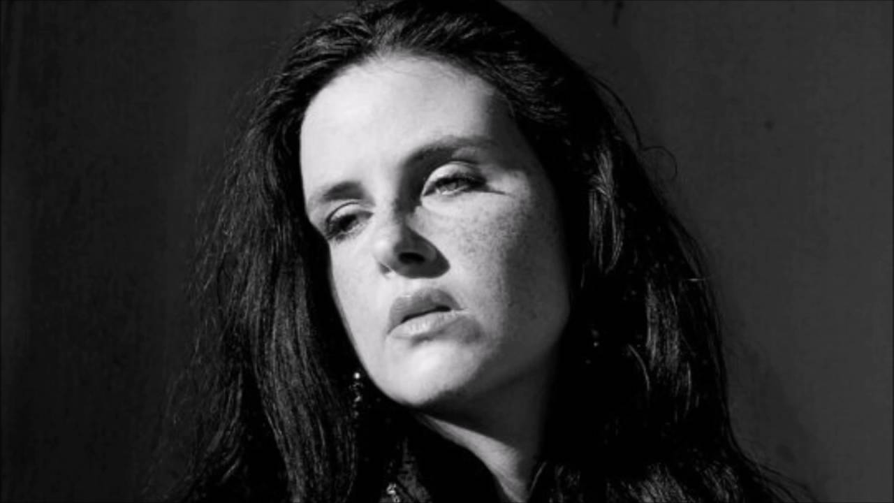 Marie does. Maria MCKEE. Maria Geronazzo. Maria MCKEE В молодости. Maria MCKEE Википедия.