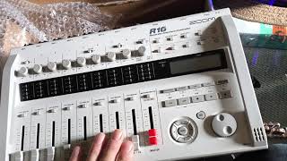 Zoom R16 Recorder: Interface: Controller. Brief  review/analysis and unboxing.