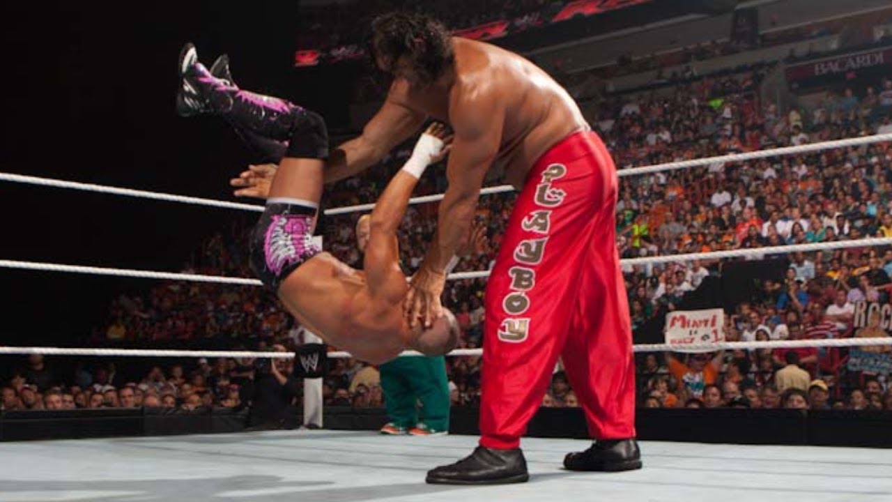 The Hart Dynasty vs. Great Khali & Hornswoggle Raw, June 7, 2010 YouTube