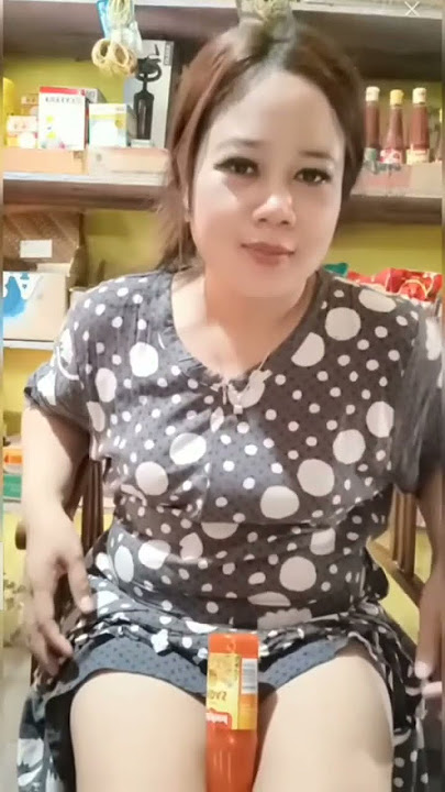 Bu Lurah Cantik Pake Daster‼️🔴 Lagi Jaga Toko Sembako Sambil Duduk Santai‼️ #viraltiktok #viralshort