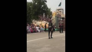 OMG Indian soldier falls during Wagah border Parade- Big Embarrassment for Indians- captured Live :)