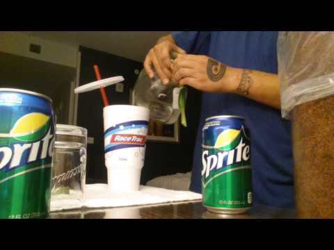 how-to-mix-patron-and-sprite-with-lime-+-ice