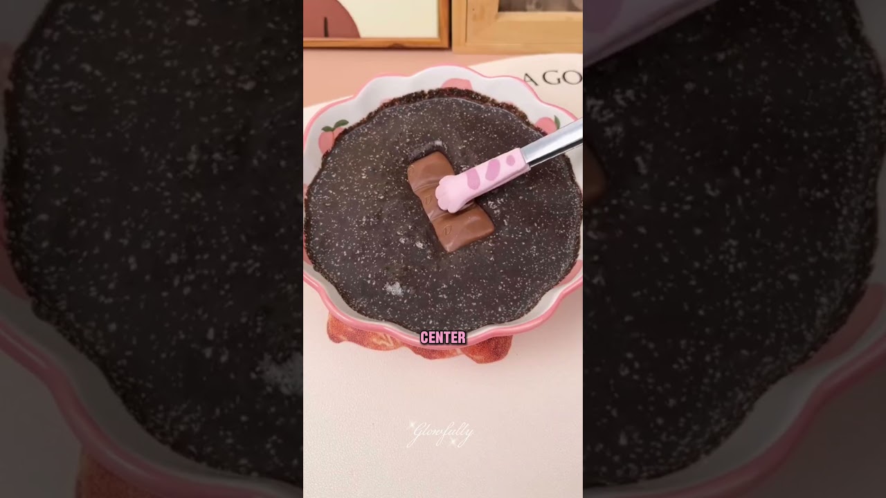 I Made Oreo Lava Cakes With Just 3 Ingredients #easyrecipe #shorts  #viral  #dessert