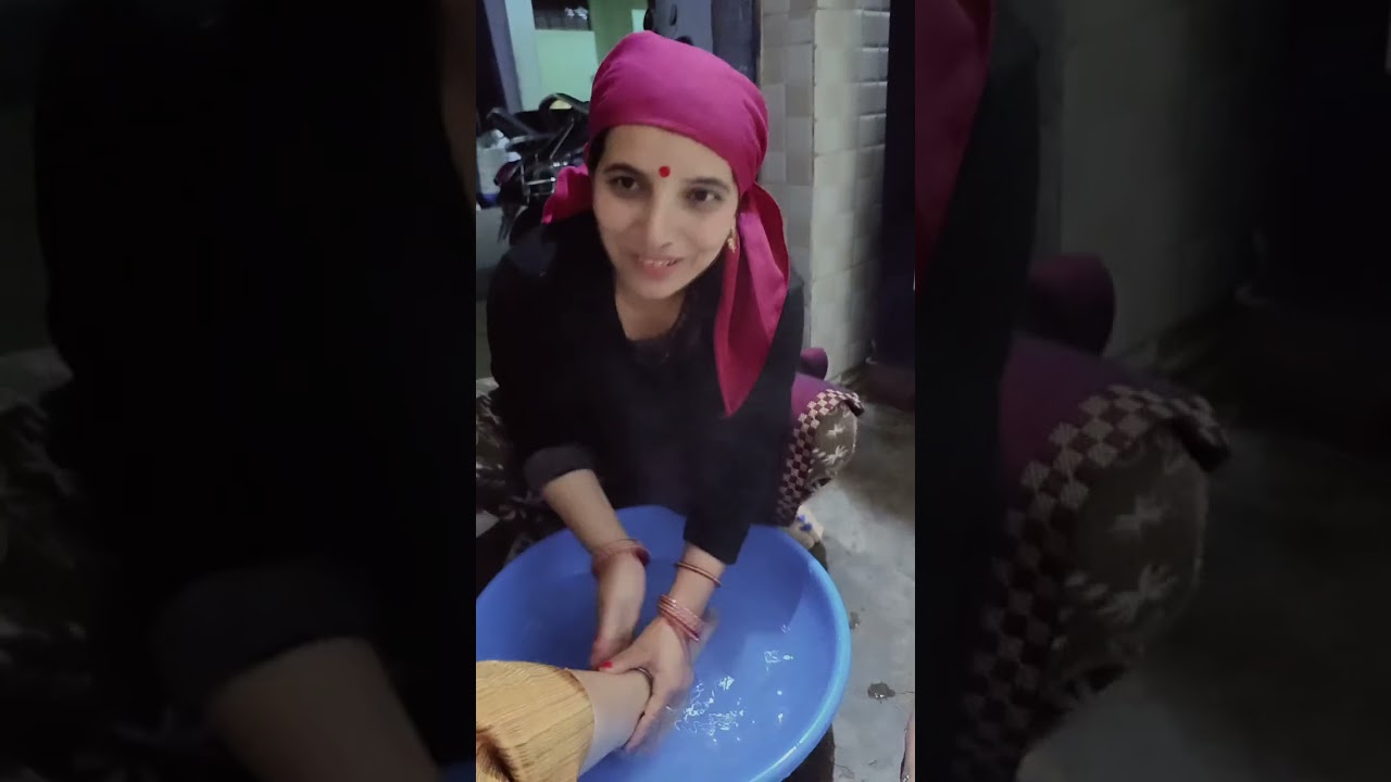 अब तो हमारा पुराना रीति रिवाज लगभग खत्म ही हो गया 🙏