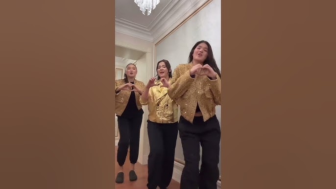 Әйелдердің қырынған қынаптарының XXX фотосуреттері Порнодағы Моника Беллуччи