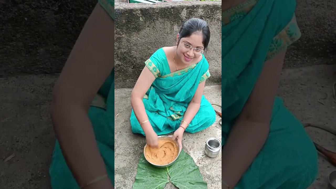 गावी आल्यानंतर बनवली घरात सगळ्यांनाच खूप आवडणारी,असंख्यपदर सुटलेली,खमंग 