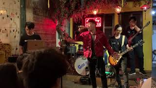 TRỐNG VẮNG ROCK COVER CỰC HAY - Phiên bản Anh Bảo Vệ Trả Nợ Tình Xa