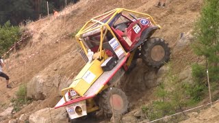 4x4 Unimog trucks trial, extreme terrain