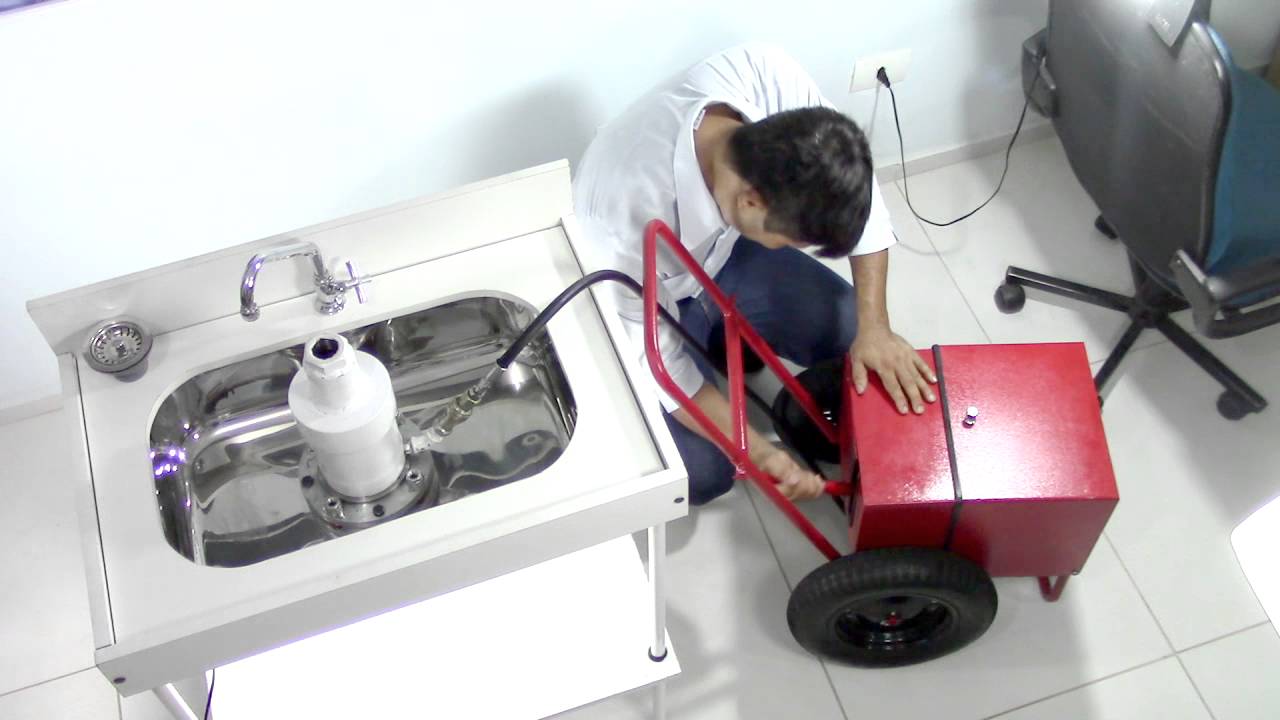 Como aumentar o diâmetro de um furo em uma pia inoxidável