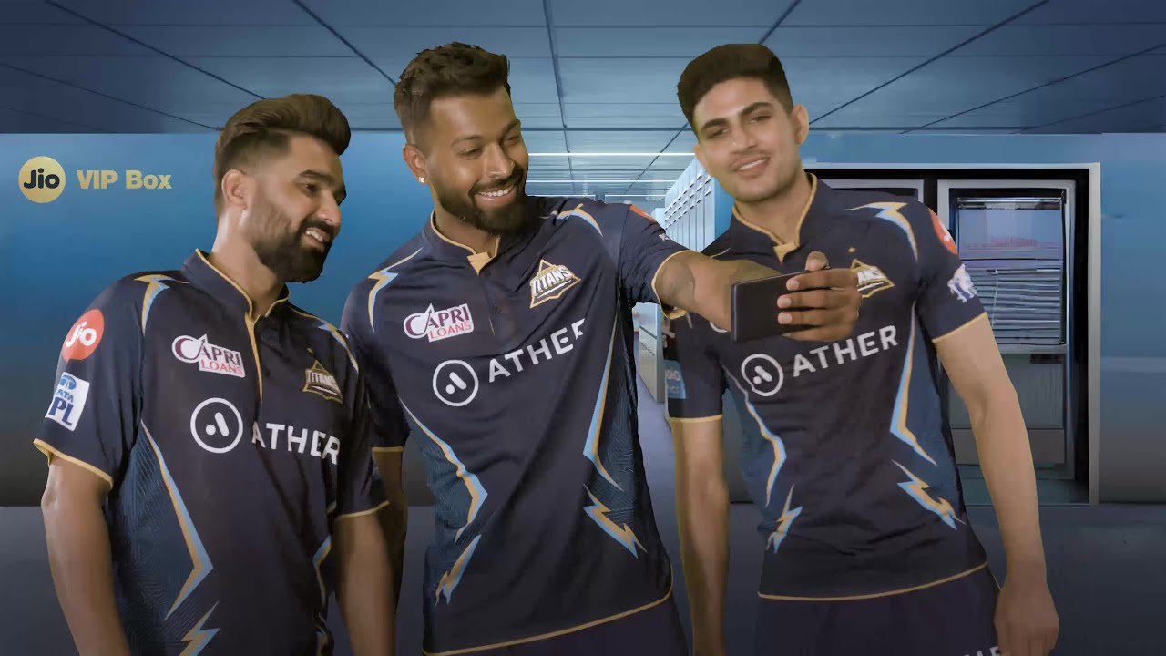 Click a selfie with Gujarat Titans only on Jio VIP Box